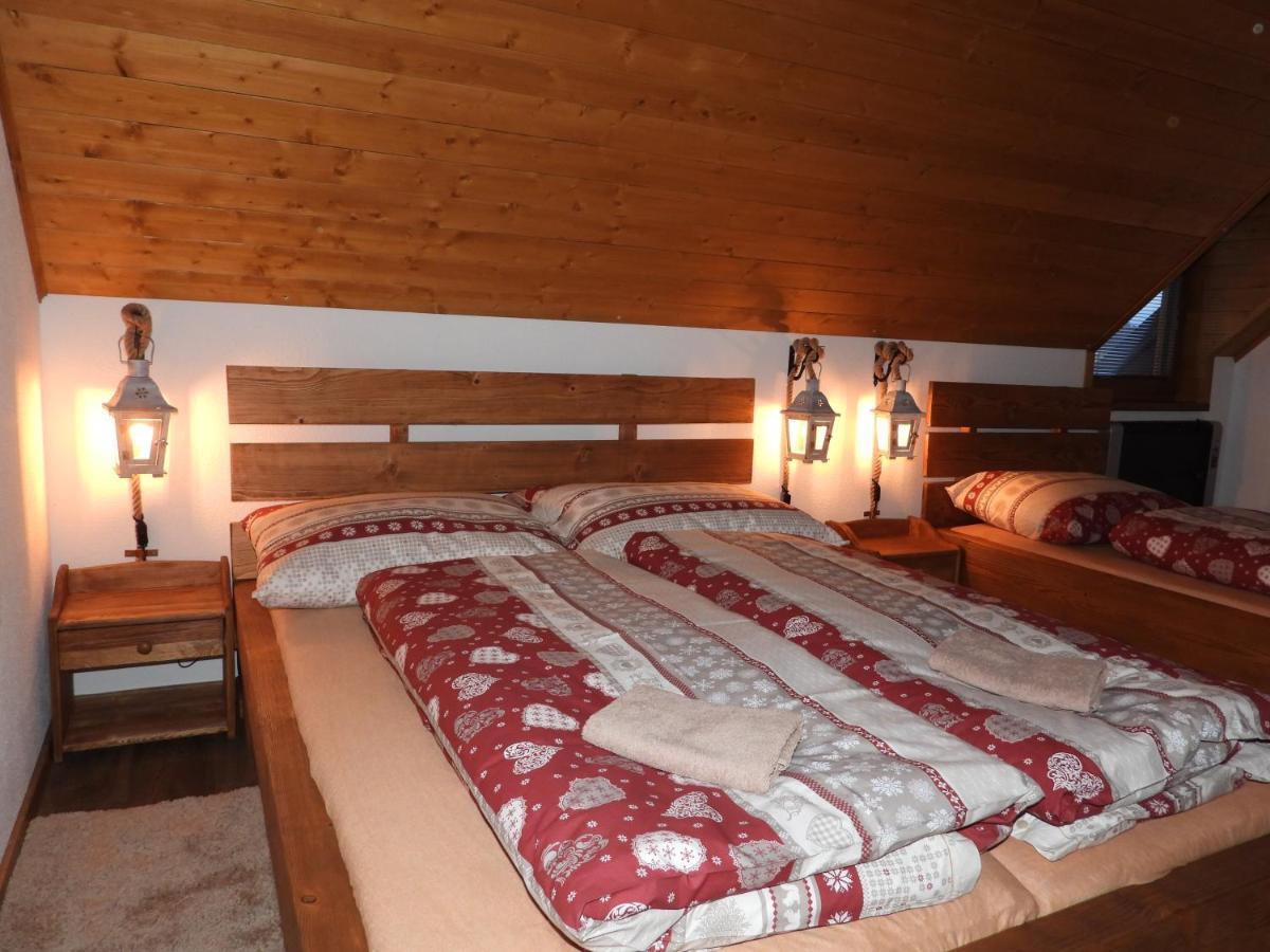 Pinus Cembra Villa Stara Lesna Luaran gambar