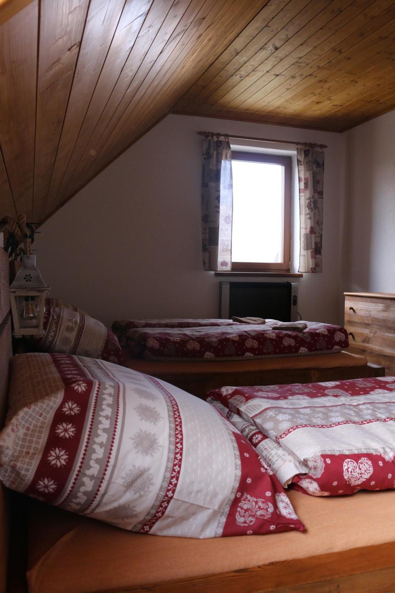 Pinus Cembra Villa Stara Lesna Luaran gambar